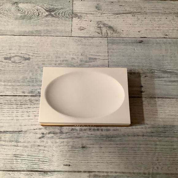 Rae Dunn Rectangular Soap Tray With Wood - Picture 2 of 5